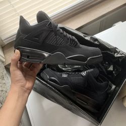 Jordan 4’s Black Cats & More 