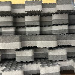Black Mats 6 Pieces 
