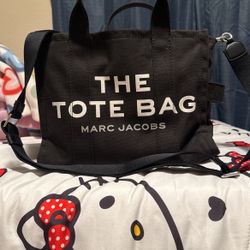 Large Tote Bag (black? 