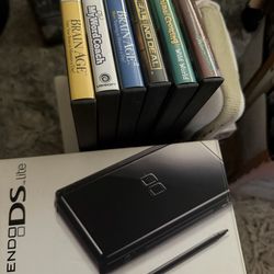 Nintendo DS Lite Bundle – Animal Crossing + Games – Great Condition