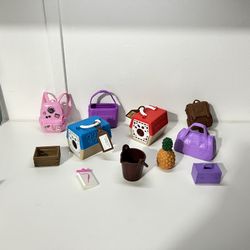 accessories for Barbie lot.   !