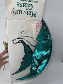 NEW Large 12" Department 56 Mercury Glass Crescent Moon Man Face Ornament Green   Large! 12" long! About 3" wide   This is brand new in the box. Origi