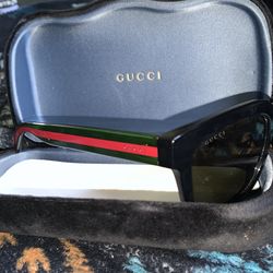 Gucci Web GG0001SN