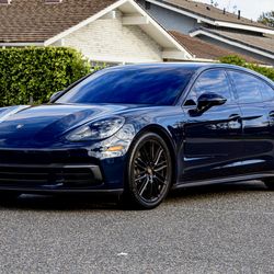 2018 Porsche Panamera 4S
