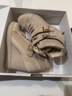 Women Aldo Winter Shoes Size8.5