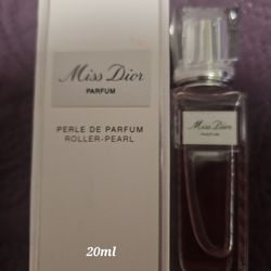 Miss Dior Roller Perfume