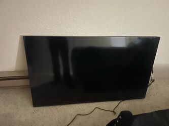 50 in tv (screen doesn’t work)