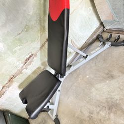 Adjustable Weight Bench