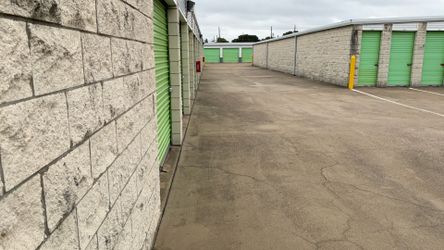 Going out of business sale