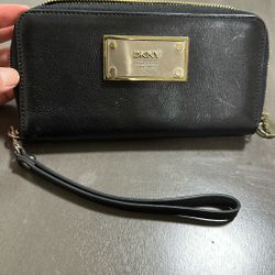 DKNY Wallet