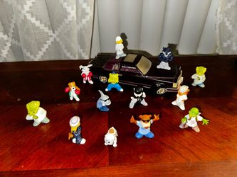 HOMIES NEIGHBORHOOD RASCALS FIGURE