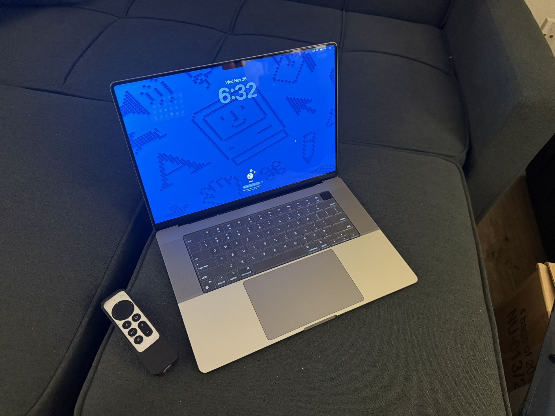 16” MacBook Pro M2 Pro 16GB 512GB SSD + AppleCare+ to July 2026