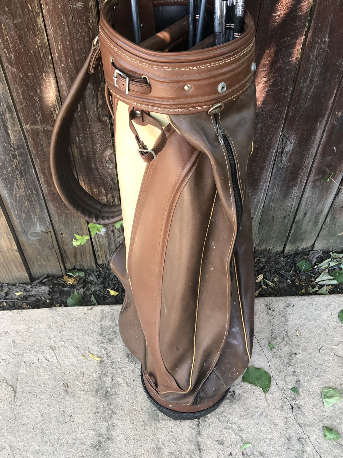 Best Vintage Leather Golf Bag And Clubs for sale in Huntersville, North  Carolina for 2023