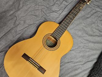 Yamaha C40M Classical Guitar – Good Used Condition