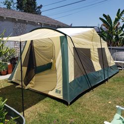 Camping Tent - 8 Person/ 2 Room