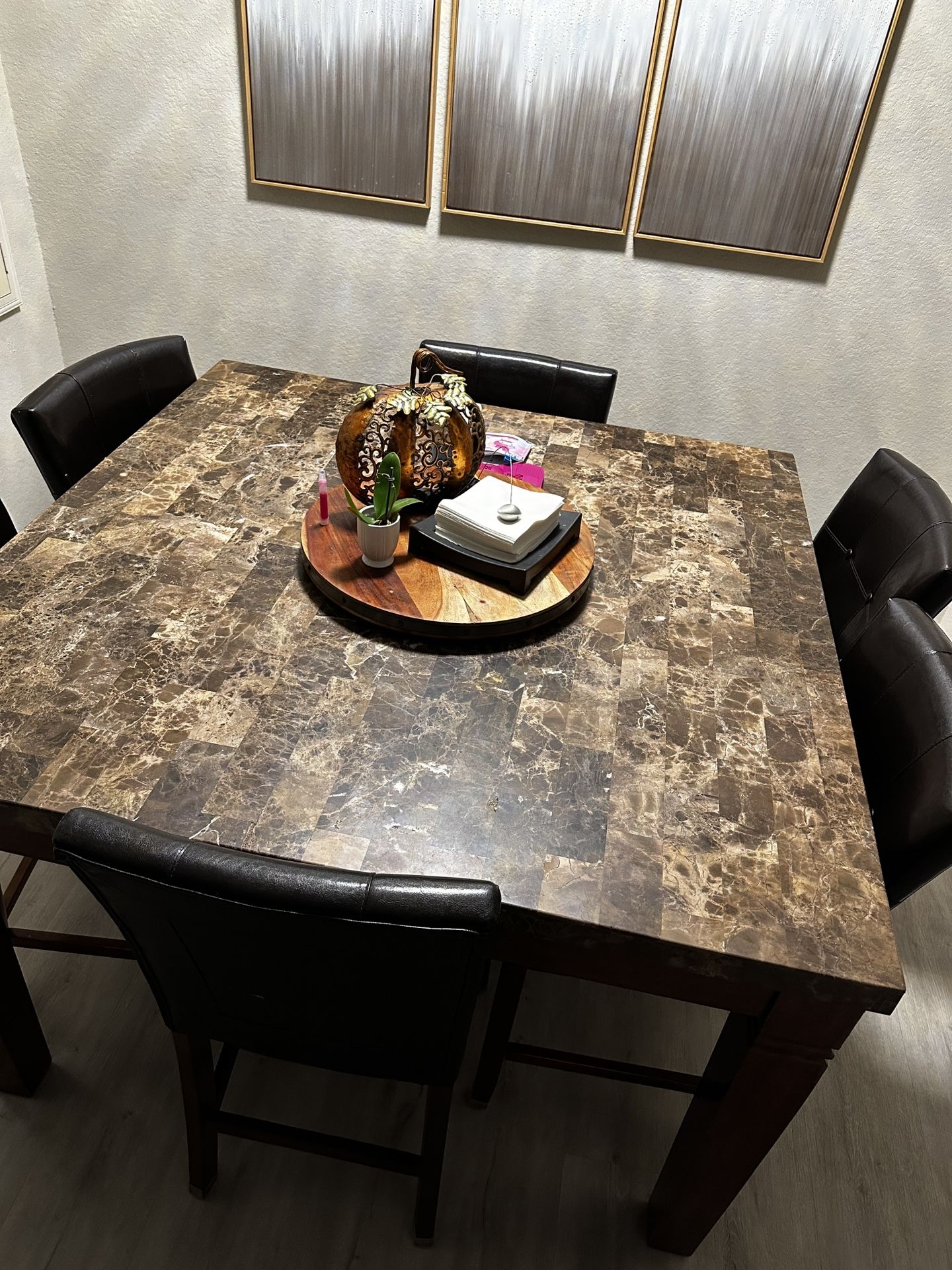 Breakfast Table With 6 Chairs (FREE)