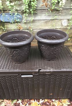 Planting pots