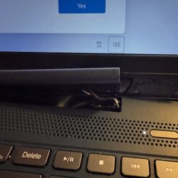 Laptop 