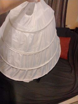 4ring hoop for quince dress
