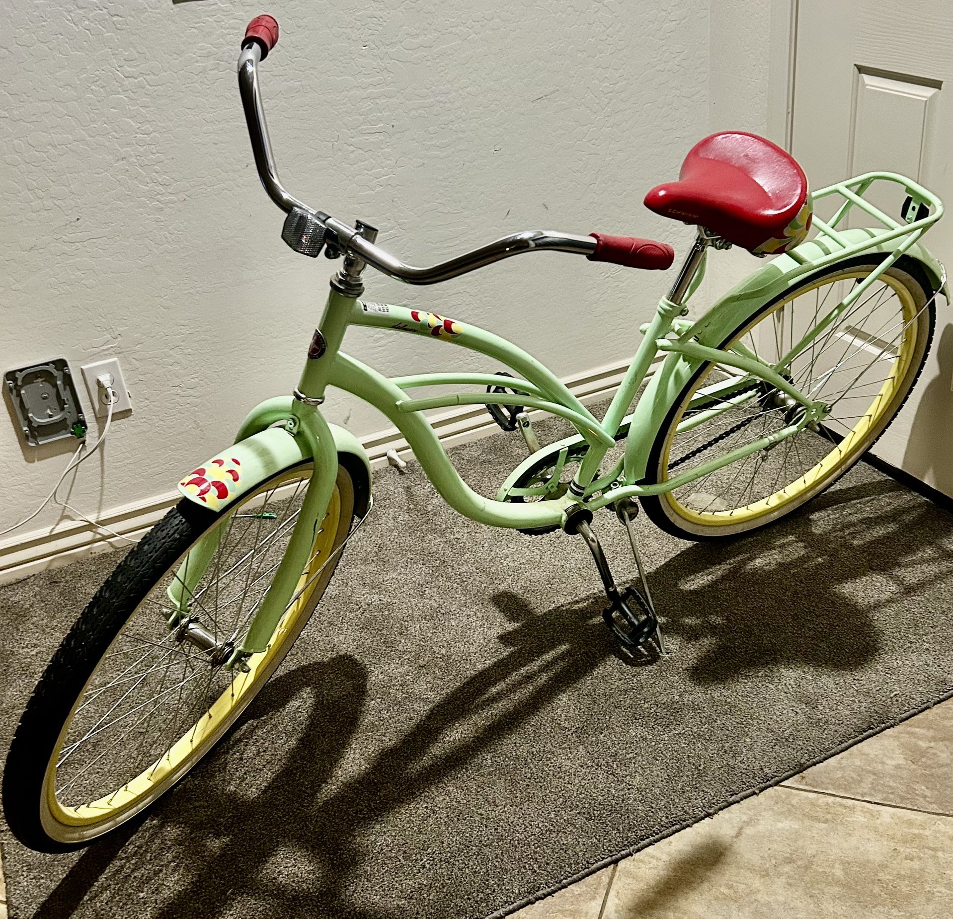 26” Schwinn Ladies Beach Cruiser Bike
