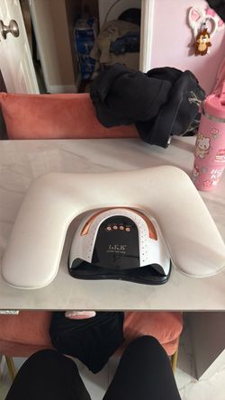 Nail Lamp/arm rests