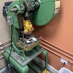 Bench master punch Press 10 Ton