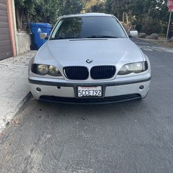 BMW 2003