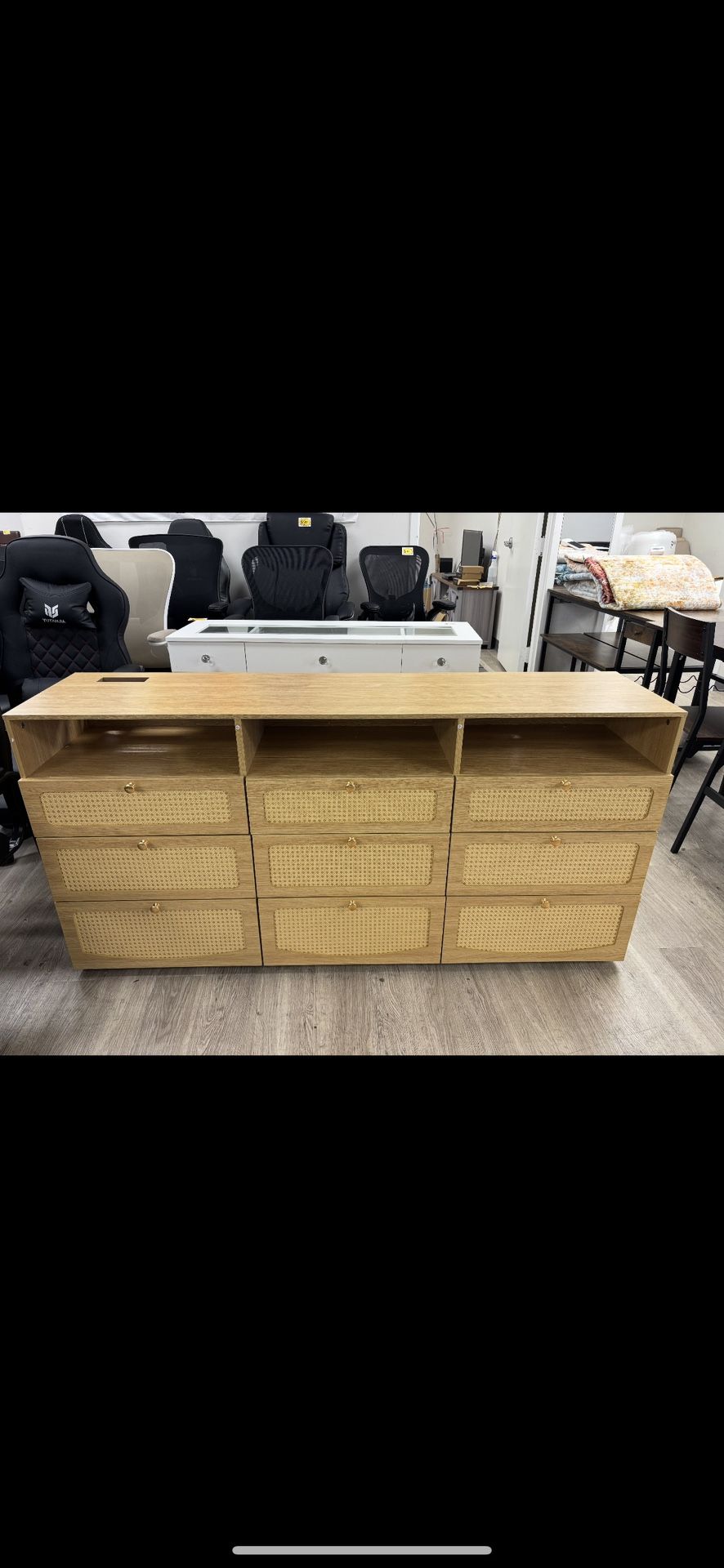 New wood 9 drawers dresser