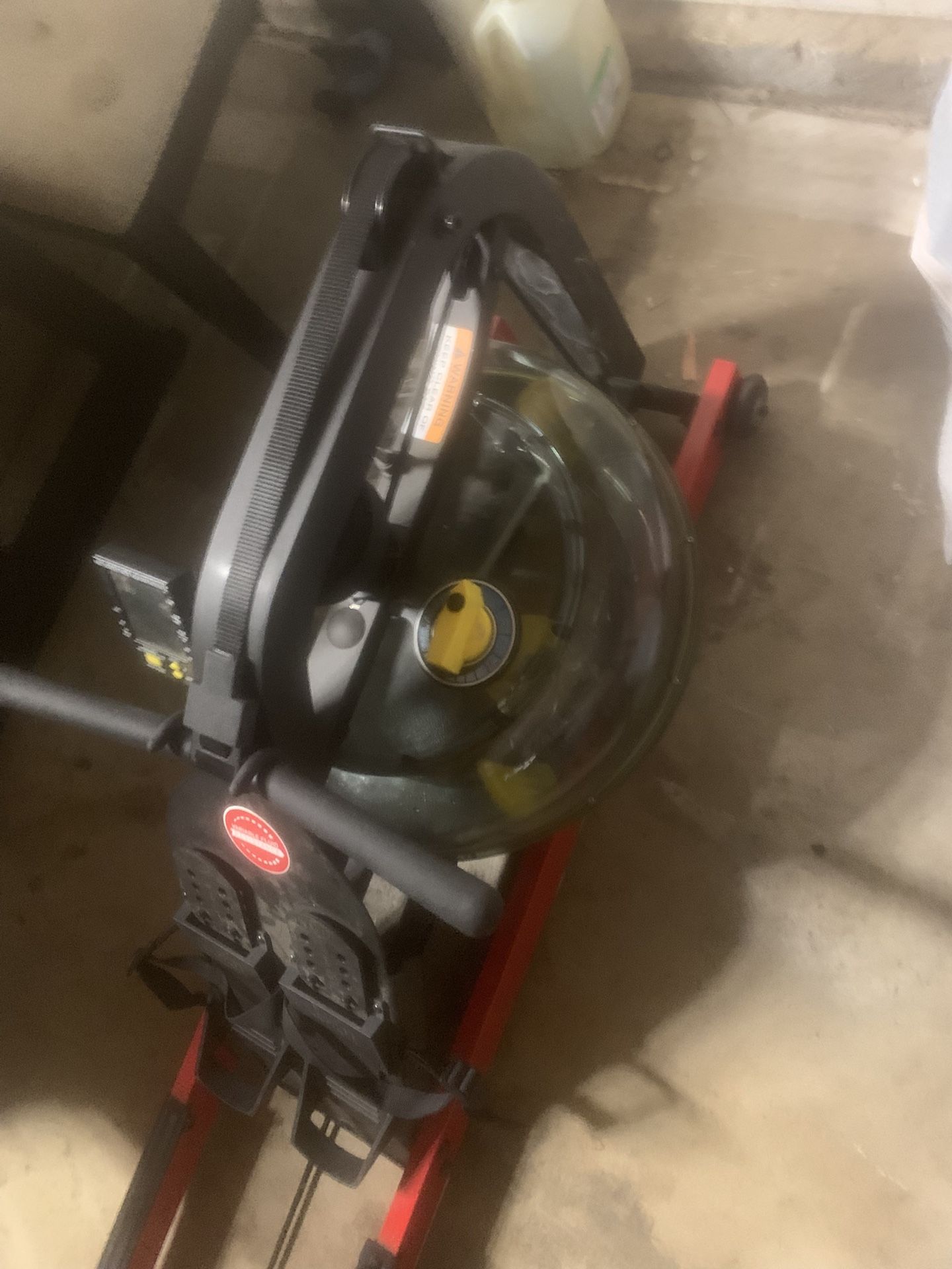 Newport Club Water Rowing Machine for Sale in Galt, CA - OfferUp