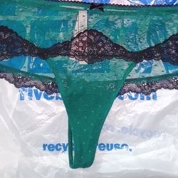 Large Victoria Secret Underwear for Sale in Joplin, MO - OfferUp