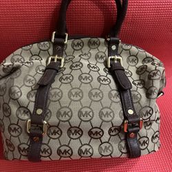 Authentic Signature Michael Kors Handbag- Like New
