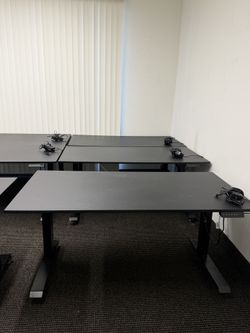 Stand Up Desk Store Crank Adjustable Height Rolling Standing Desk (Charcoal Frame/Matte Black Top, 60" Wide)