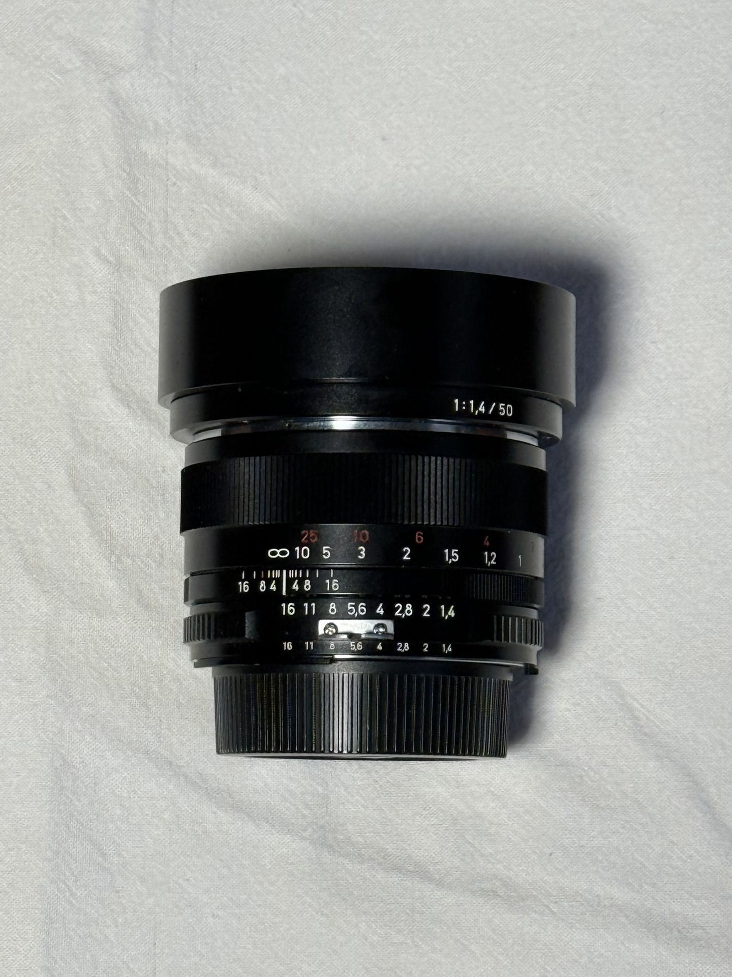Zeiss Planar ZF 50mm f1.4 Lens
