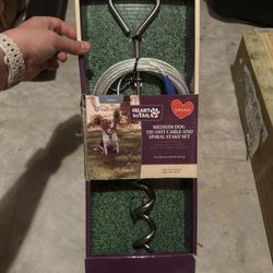 Heart to Tail 360° Large Dog Tie Out Dog Run Cable Pet Spiral Stake Outdoor NEW