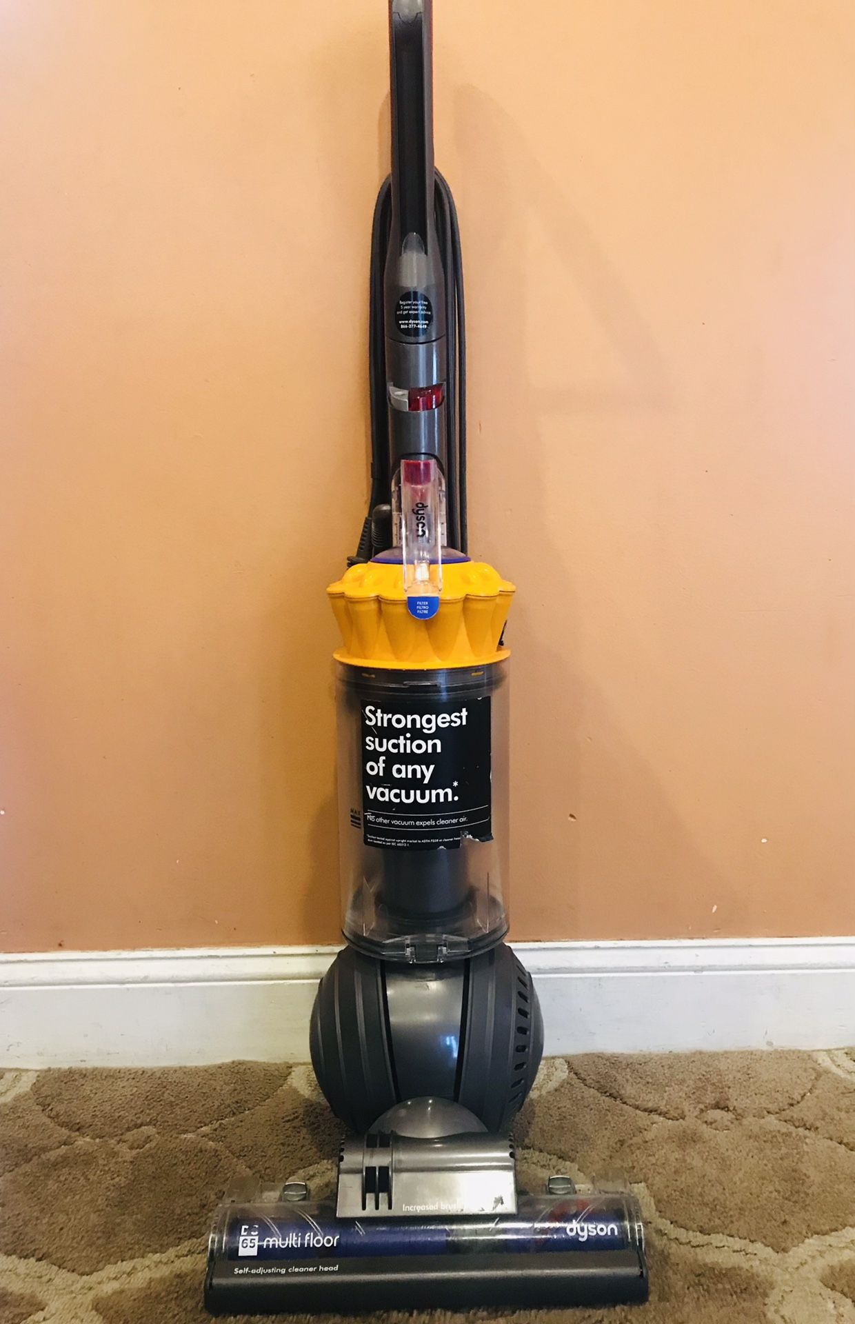 Dyson Dc65 Ball Vacuum Cleaner for Sale in Raymond, NH OfferUp
