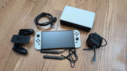 Excellent OLED Nintendo Switch (Picofly Mod), 1TB & 162 Games