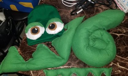 Pascal Costume