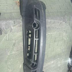 2011-2017 JEEP PATRIOT FRONT BUMPER COVER 