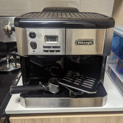 DeLonghi Espresso And Coffee Machine