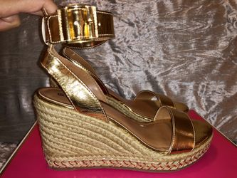 Lilly pulitzer cheap gold wedges