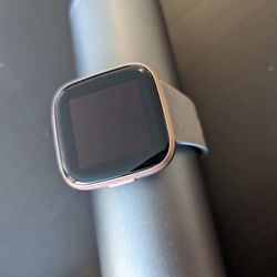 Fitbit Versa 2