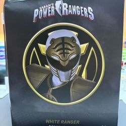 Mighty Morphin Power Rangers White Ranger PCS Collectibles EXCUSIVE  