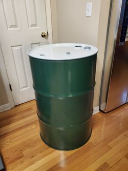 Metal Barrels 55 Gallons, Not Galvanized Inside, Perfect for traditional burn barrel, smoker, Grill.