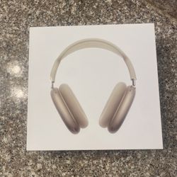 AirPod Max Starlight