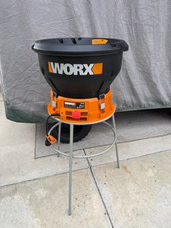 WORX Electric Leaf Mulcher Shredder