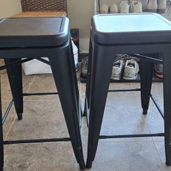 Swivel Bar Stools 