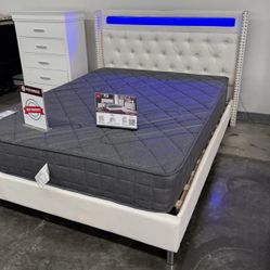 New Queen Bed Frame With Mattress 