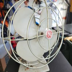 Vintage General Electric 1950's gray metal fan