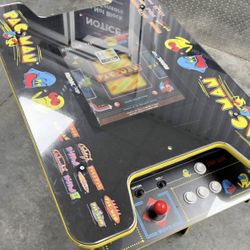 Pac-Man Arcade Machine