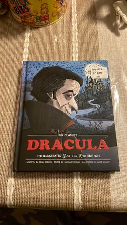 Kids classics Dracula hard cover